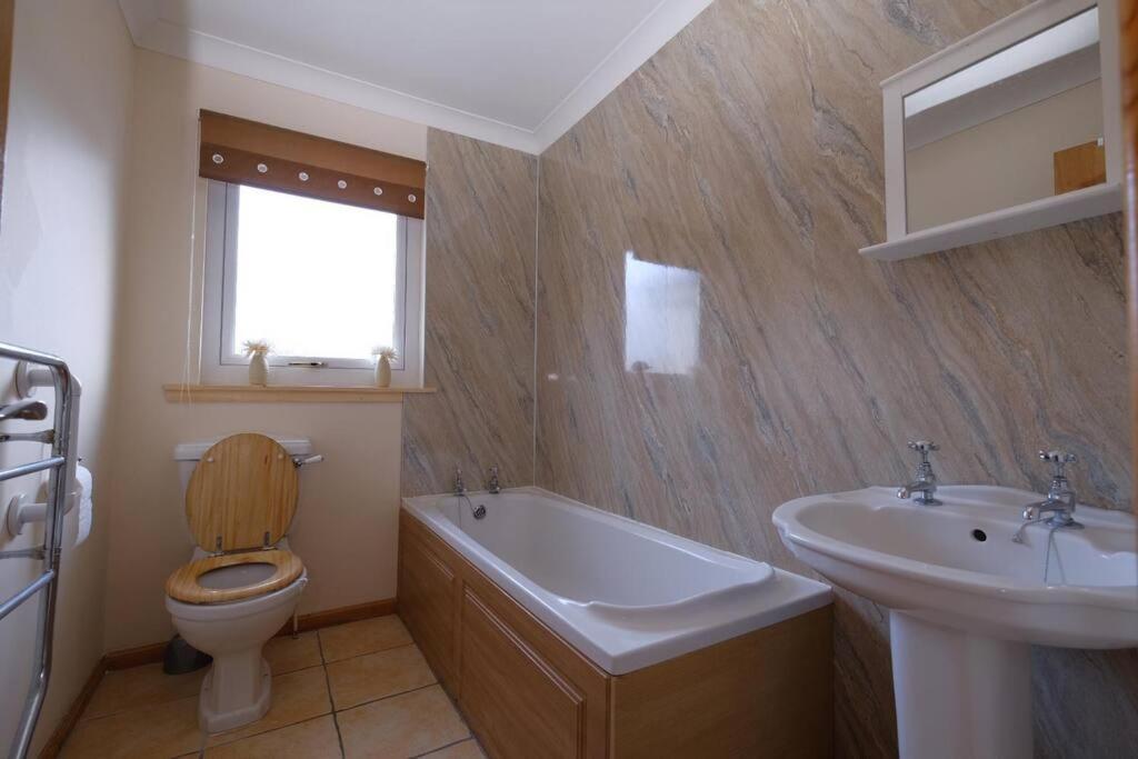 ספין ברידג' Rowan Cottage Highland Retreat Near Fort William מראה חיצוני תמונה